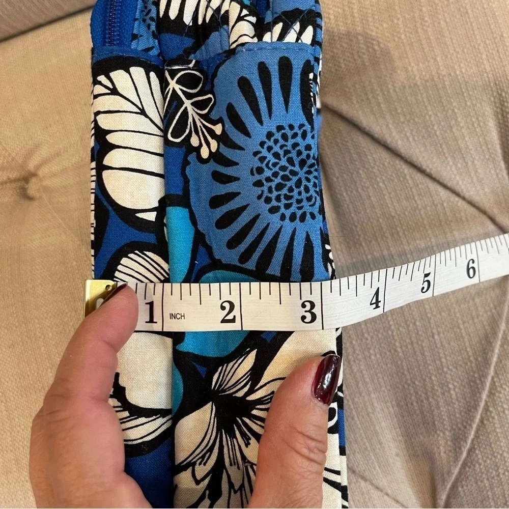 Vera Bradley Blue and Black Tools-and-brushes